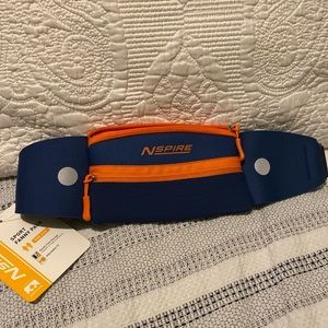 NSpire Sport Fanny Pack Reflective Adjustable Hands Free Storage color Blue